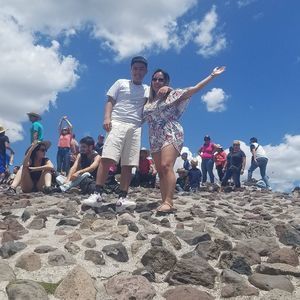 Meet your Posher, Yuli